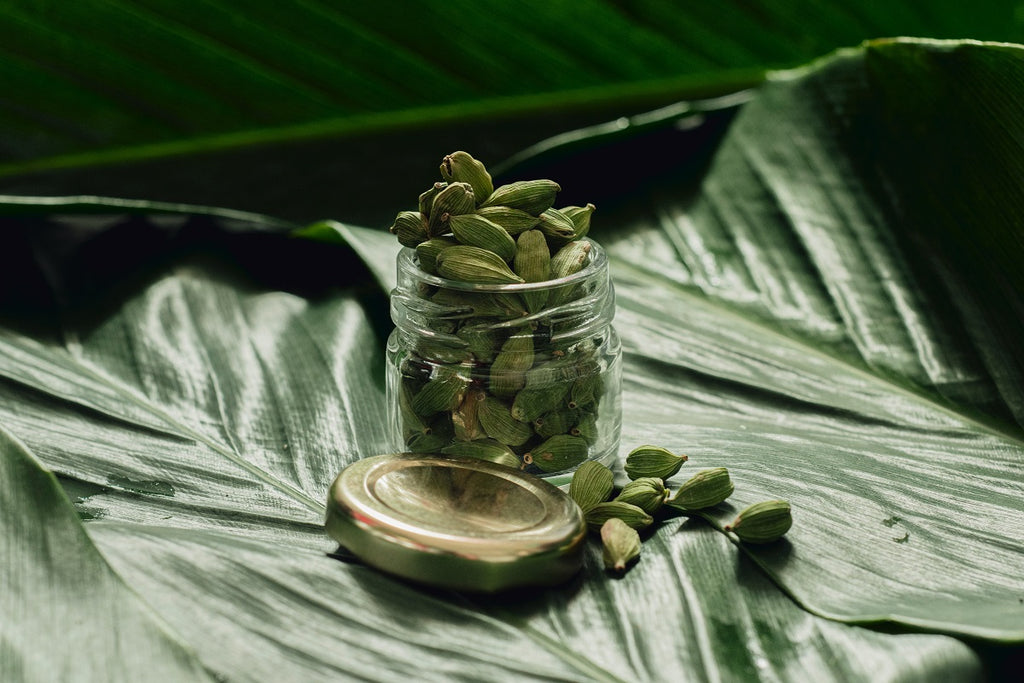 Top 7 Green Cardamom Health Benefits